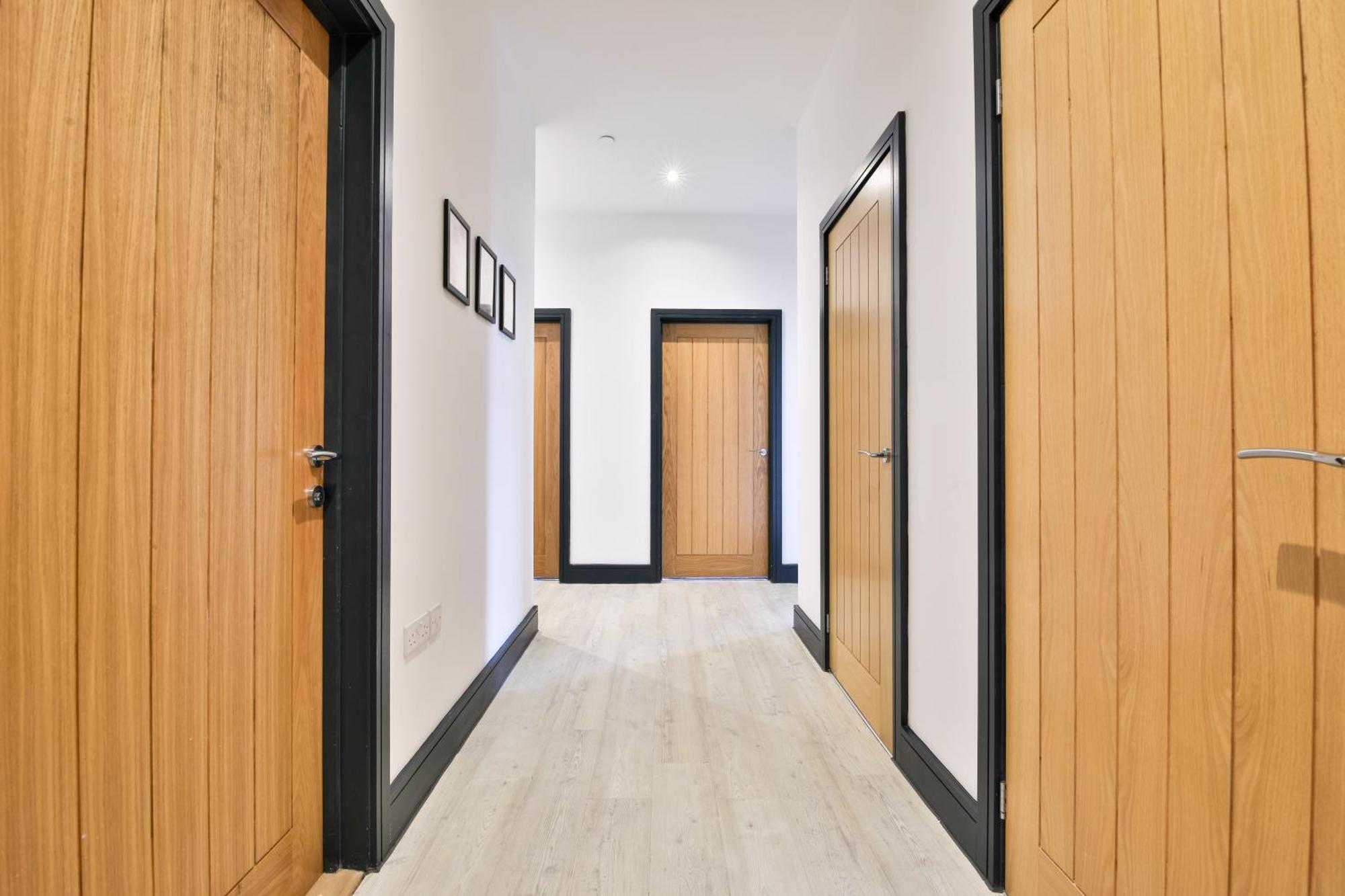 The Kingsway- 2 Bedroom Central Swansea Apartments By Stayright Exterior foto