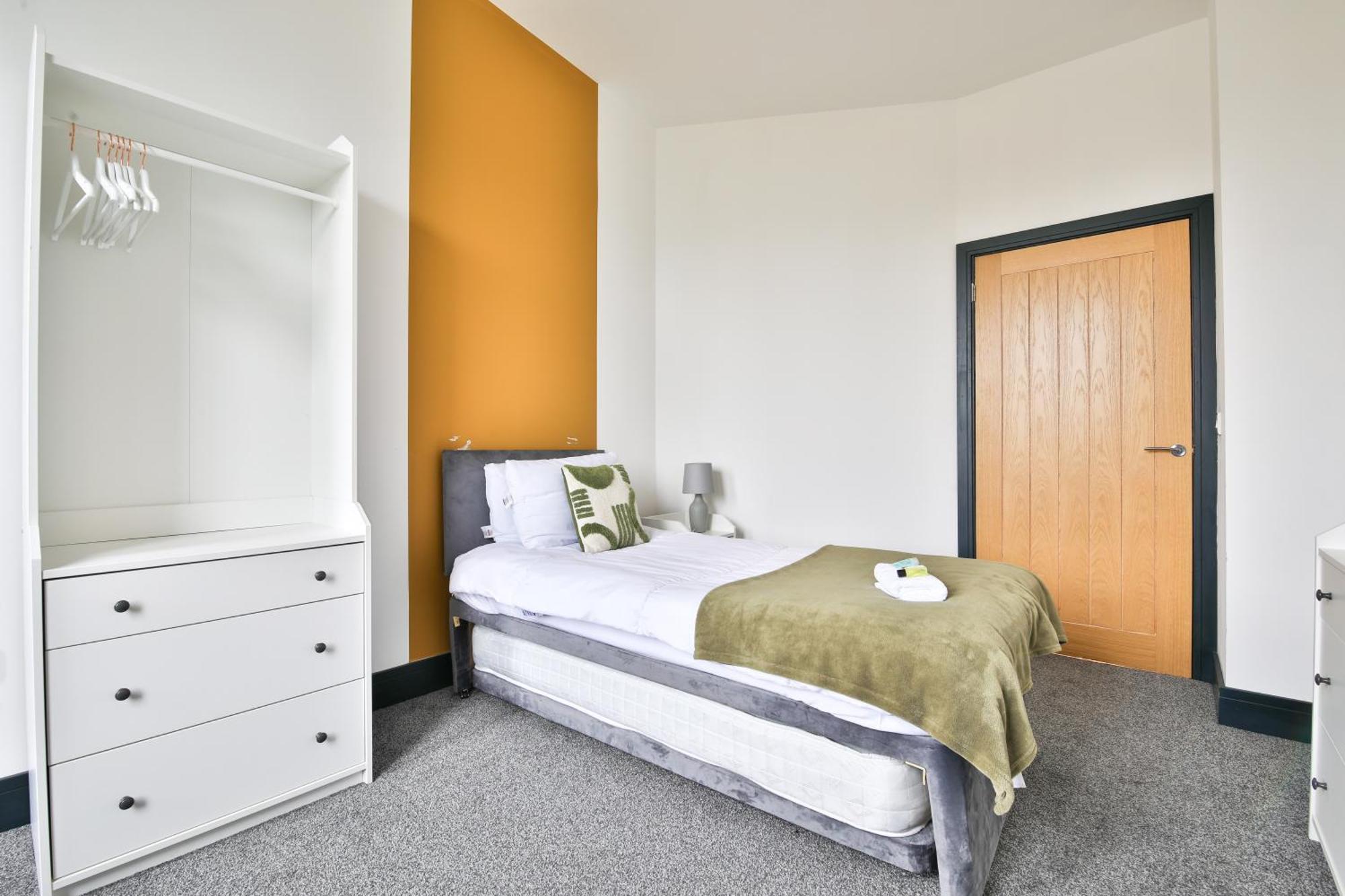 The Kingsway- 2 Bedroom Central Swansea Apartments By Stayright Exterior foto